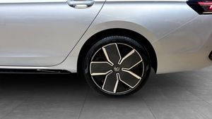 Volkswagen Passat bild 6