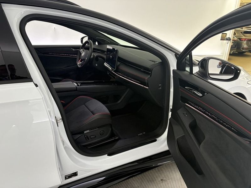 Volkswagen ID.7 bild 14