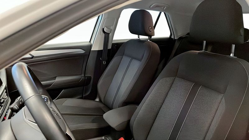 Volkswagen T-Roc bild 8