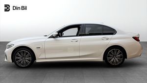 BMW 330 bild 2