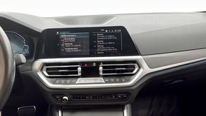 BMW 330 bild 9