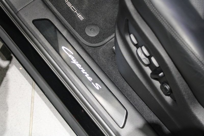 Porsche Cayenne bild 13