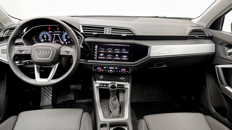 Audi Q3 bild 10