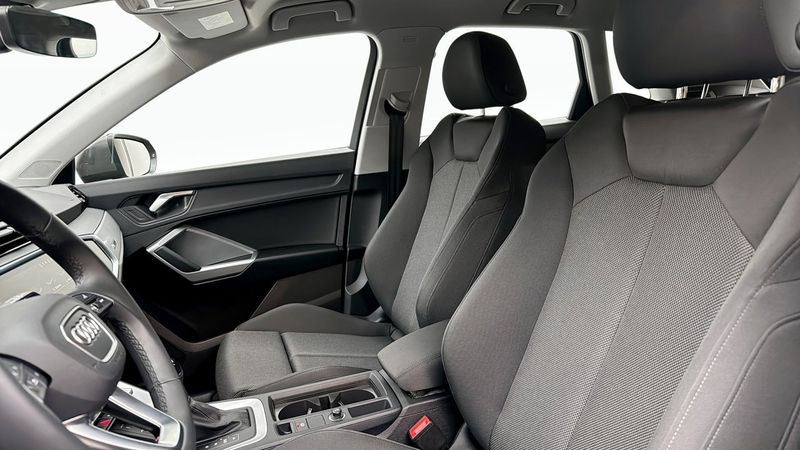 Audi Q3 bild 8