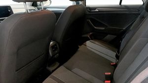 Volkswagen T-Roc bild 10