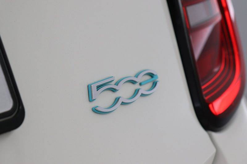 Fiat 500e bild 11