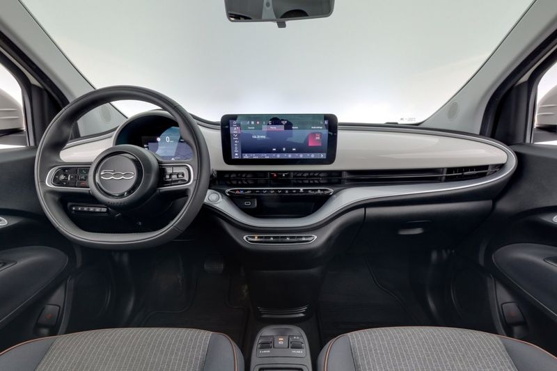 Fiat 500e bild 14