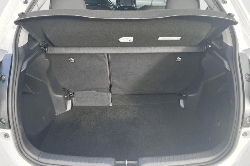 Toyota Yaris bild 13