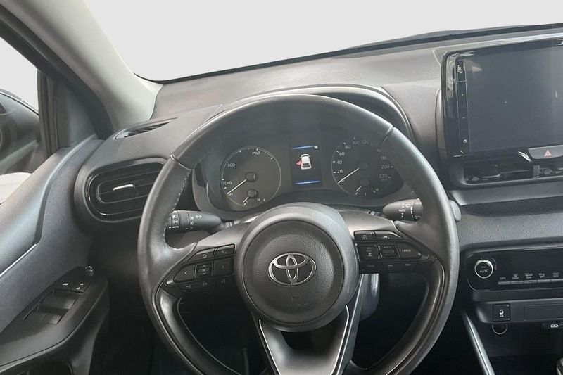 Toyota Yaris bild 11