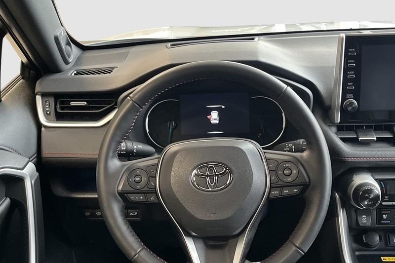 Toyota RAV4 bild 12