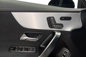Mercedes CLA250 bild 21