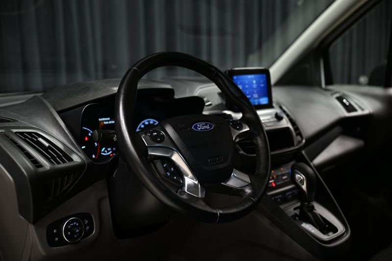 Ford Transit Connect bild 18