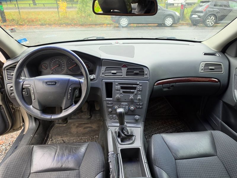 Volvo V70 bild 6