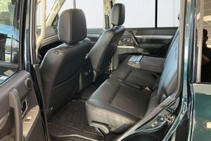 Mitsubishi Pajero bild 9