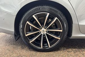 Volvo V60 bild 20