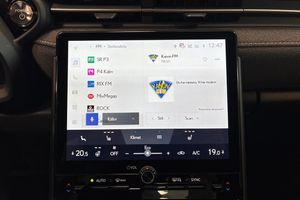 Lexus LBX bild 13