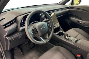 Lexus LBX bild 12