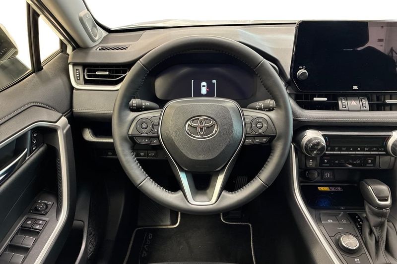 Toyota RAV4 bild 9