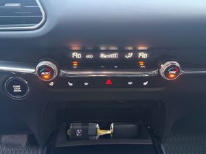 Mazda CX-30 bild 16