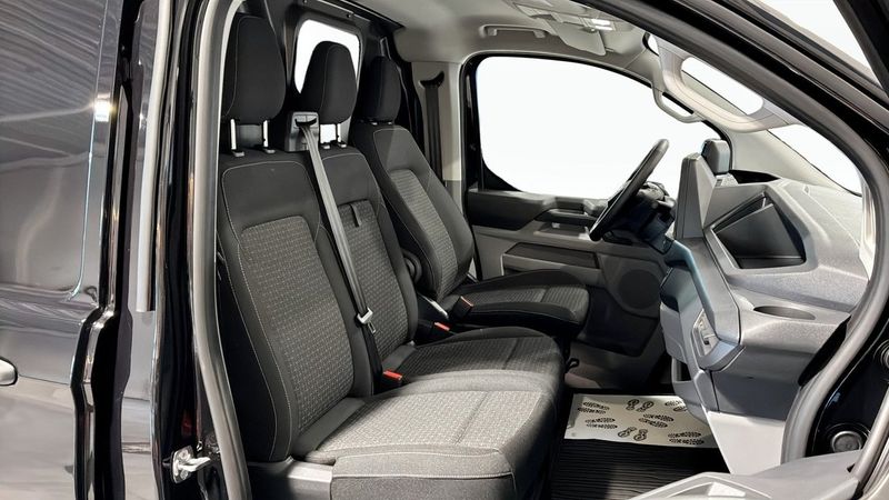 Ford Custom bild 5