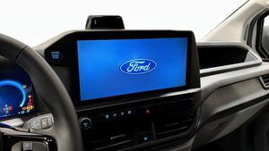 Ford Custom bild 12