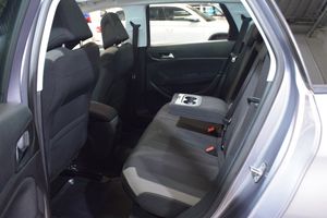 Peugeot 308 SW bild 12