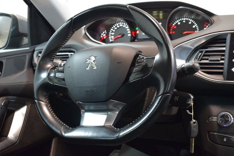 Peugeot 308 SW bild 14