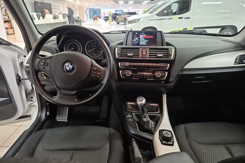 BMW 116 bild 9