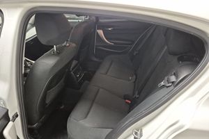 BMW 116 bild 8