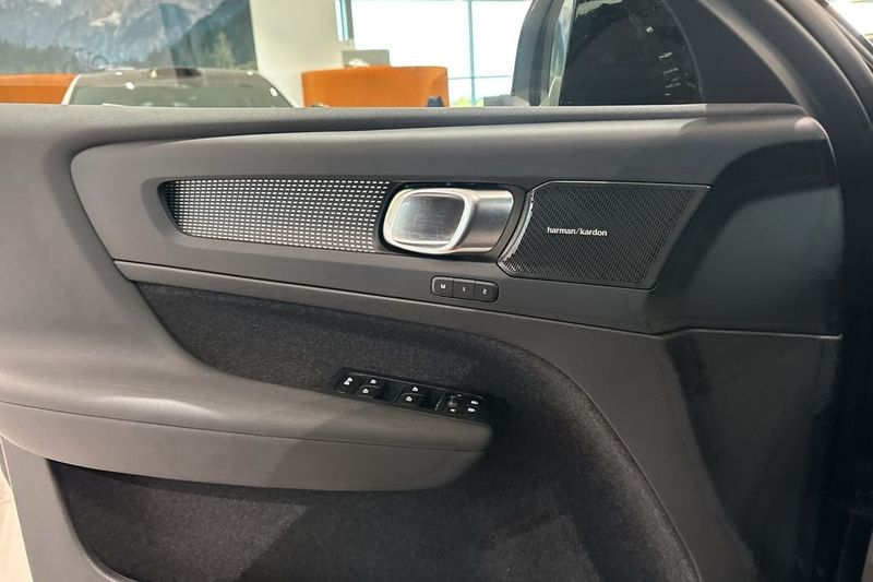 Volvo EC40 bild 15