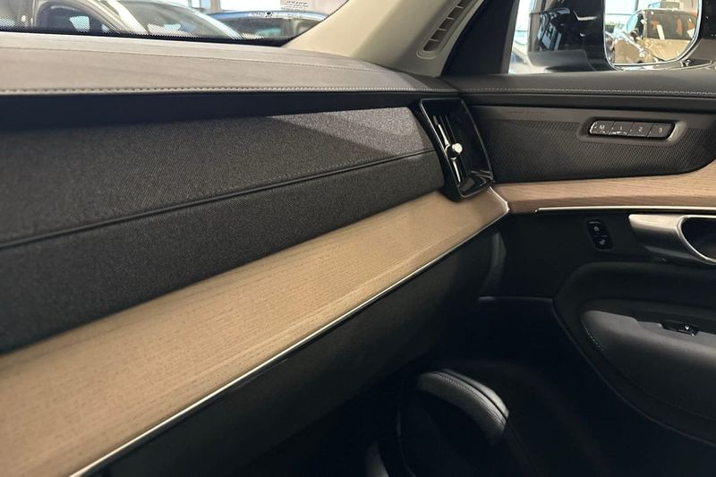 Volvo XC90 bild 27