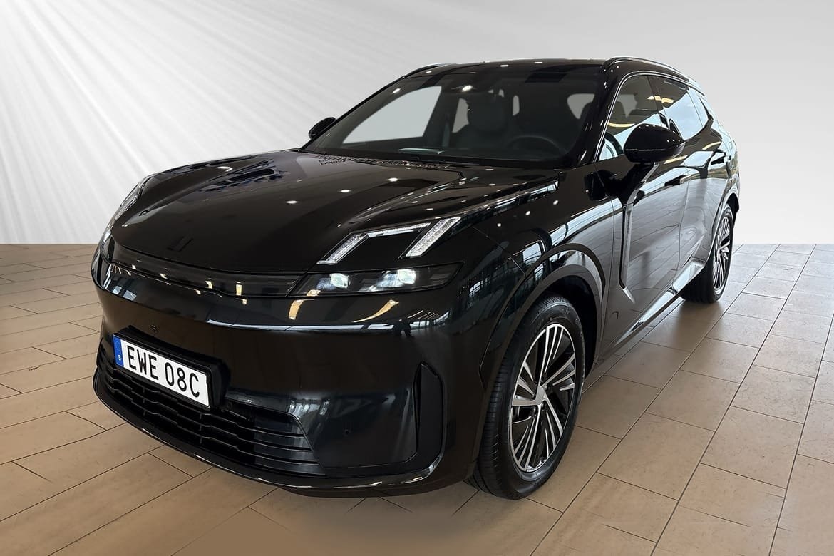 Lynk & Co 08