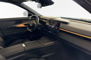Lynk & Co 08 bild 9