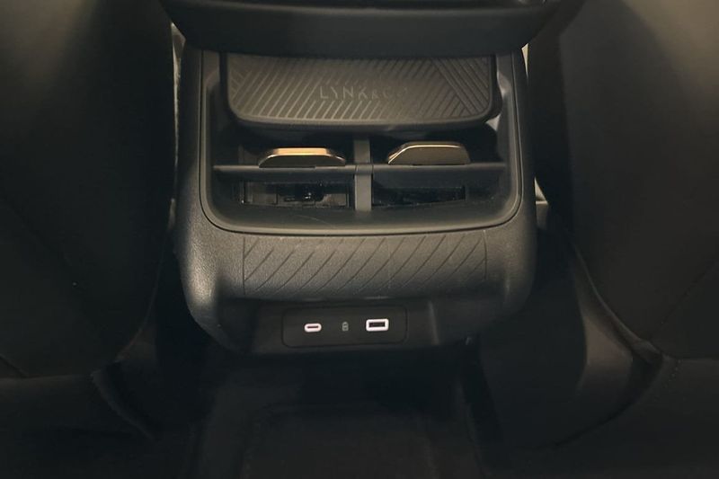 Lynk & Co 08 bild 15