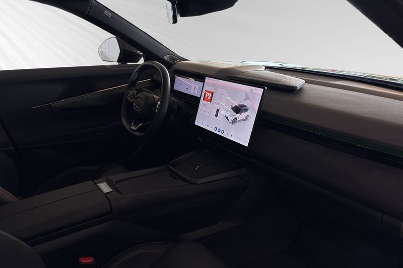 Lynk & Co 08 bild 9