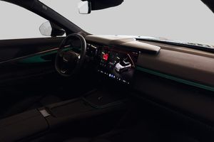 Lynk & Co 08 bild 8