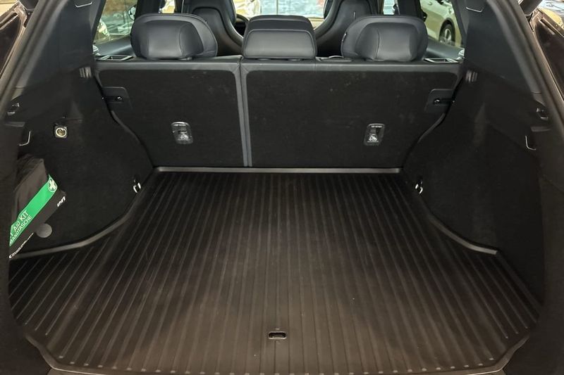 Lynk & Co 08 bild 14