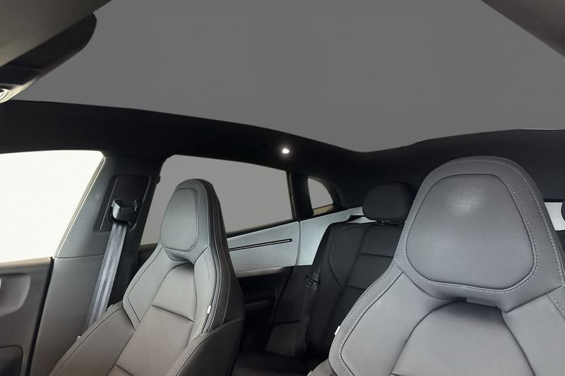 Polestar 4 bild 21