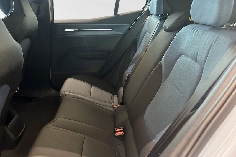 Volvo EX30 bild 8