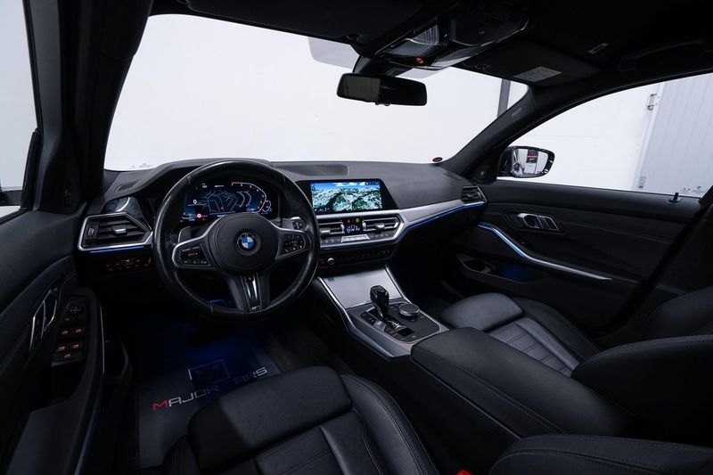BMW 330 bild 17