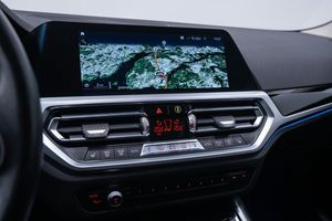 BMW 330 bild 17