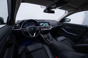 BMW 330 bild 11