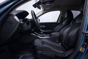 BMW 330 bild 7