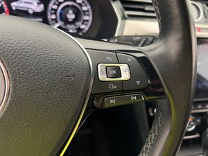 Volkswagen Passat bild 17