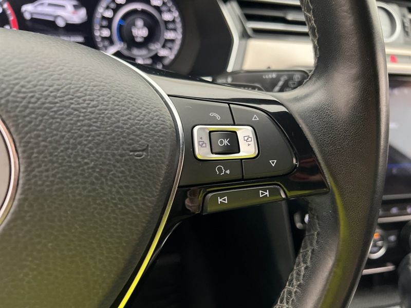 Volkswagen Passat bild 17