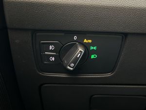 Volkswagen Passat bild 14