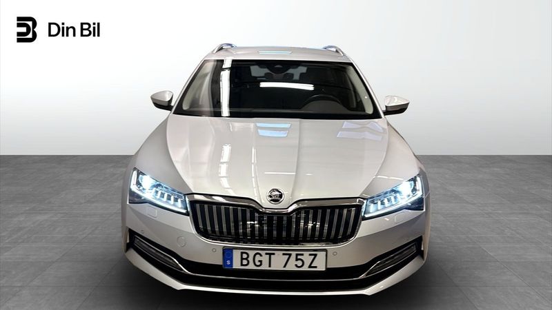 Skoda Superb bild 4