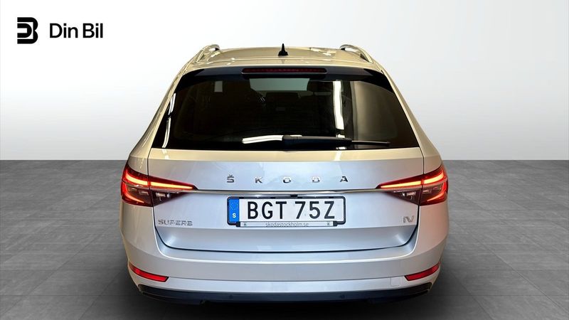 Skoda Superb bild 5