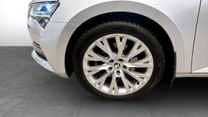 Skoda Superb bild 6