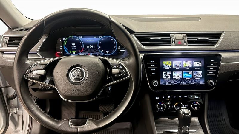 Skoda Superb bild 10